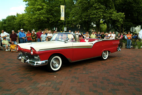 Ford Hardtop Convertible 1957